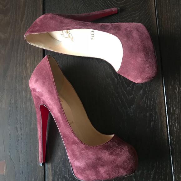 Christian Louboutin Burgundy Suede Platform Pump - Picture 2 of 8